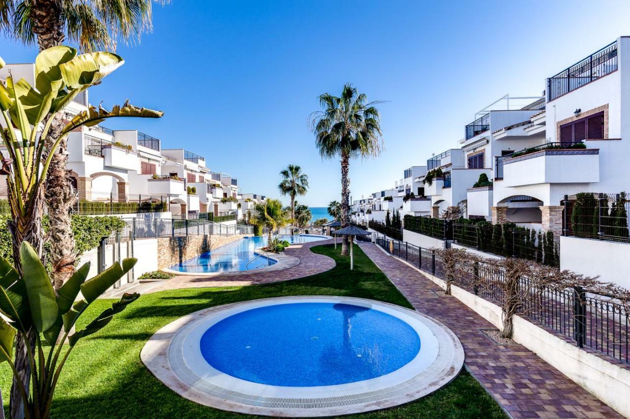 Апартаменты Azul Beach - La Mata Торевьиа Экстерьер фото